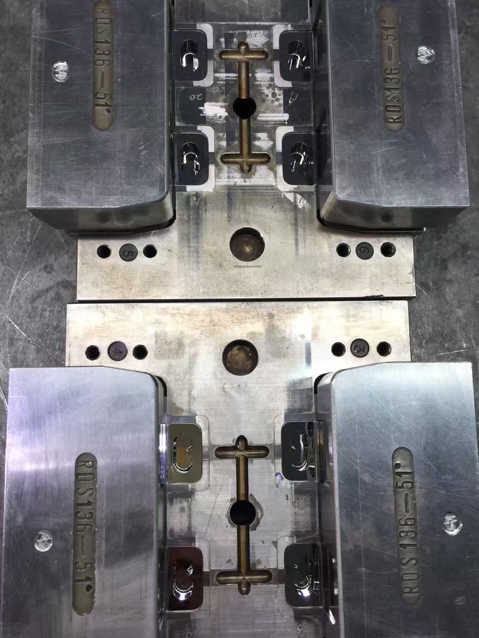 模具鏡面拋光廠