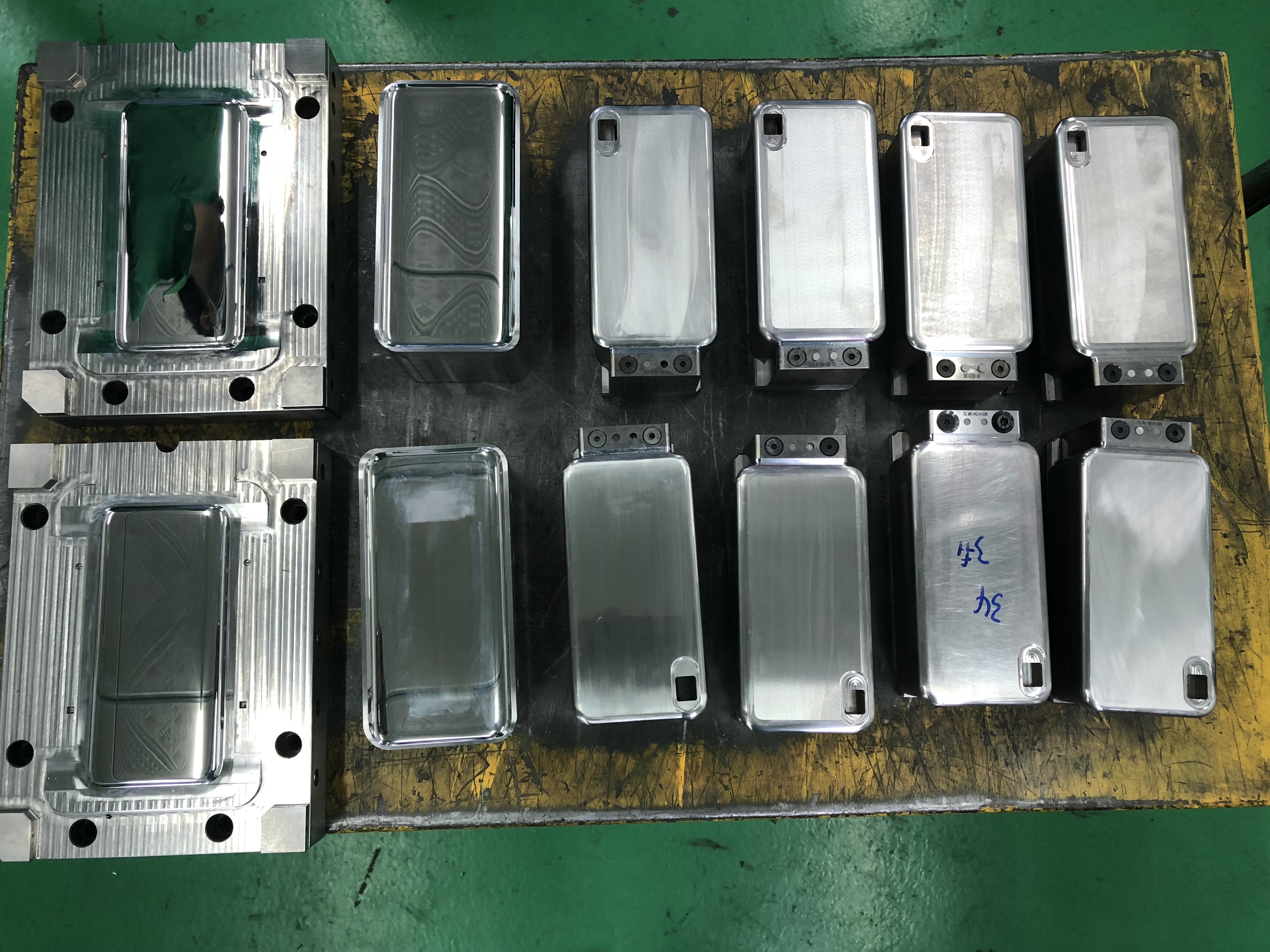 精密模具加工拋光