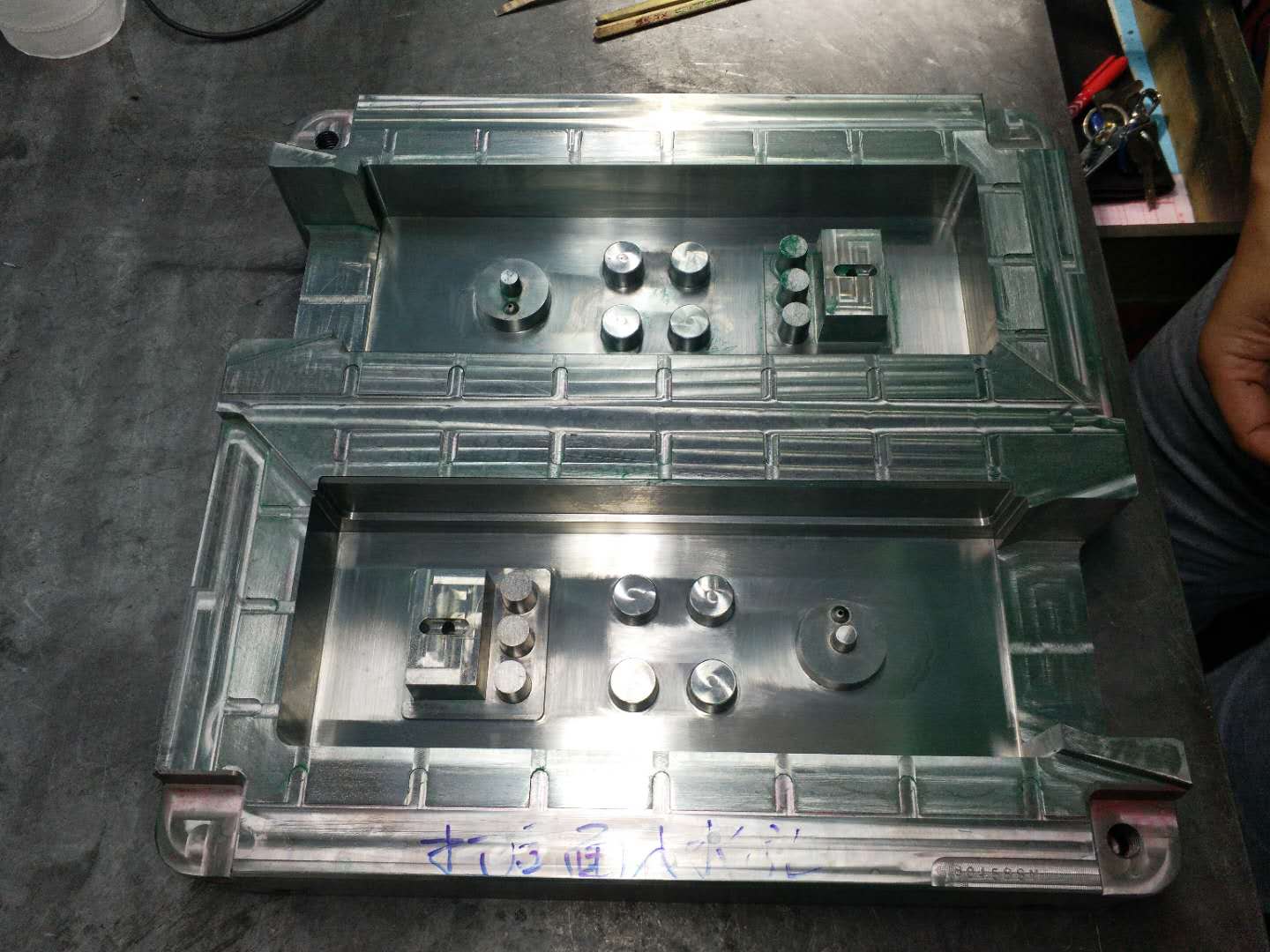 光學模具拋光廠家